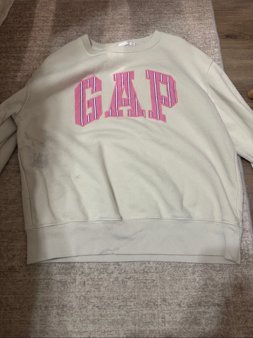 GAP Cream Crewneck Sweatshirt with Pink Striped Logo
